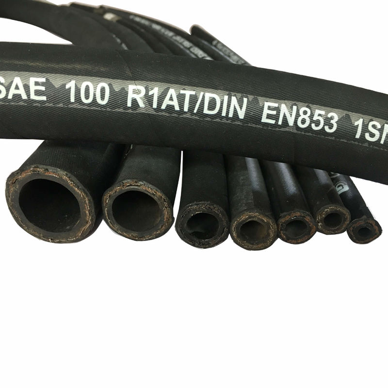 Flexible DIN EN853 1SN Steel Wire Braided Rubber Hose voor biologisch afbreekbare hydraulische olie